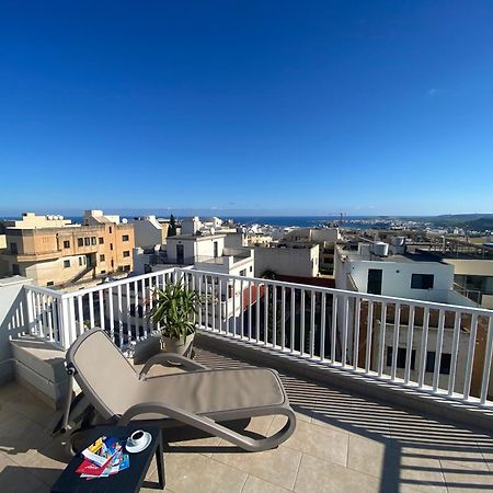 Sunshine Apartments Mellieha - Modern Two Bedroom Penthouse With Terrace Екстериор снимка