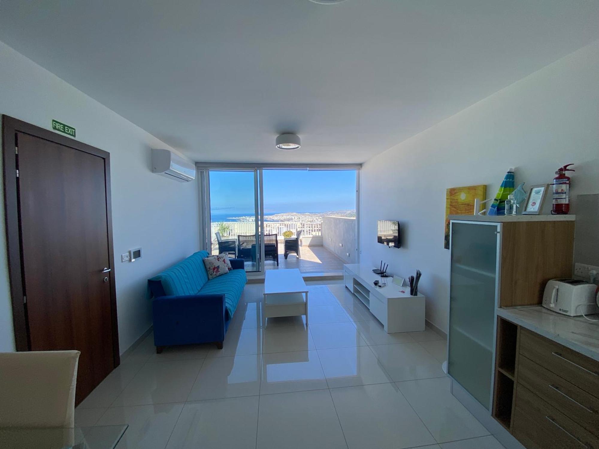 Sunshine Apartments Mellieha - Modern Two Bedroom Penthouse With Terrace Екстериор снимка