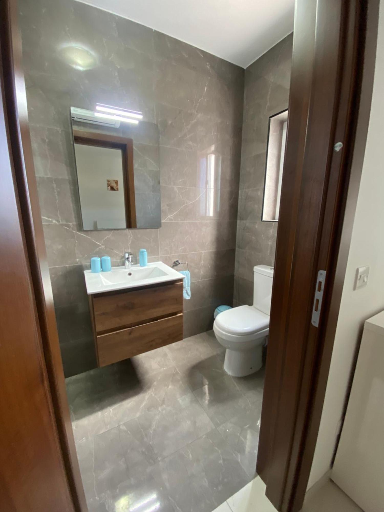 Sunshine Apartments Mellieha - Modern Two Bedroom Penthouse With Terrace Екстериор снимка